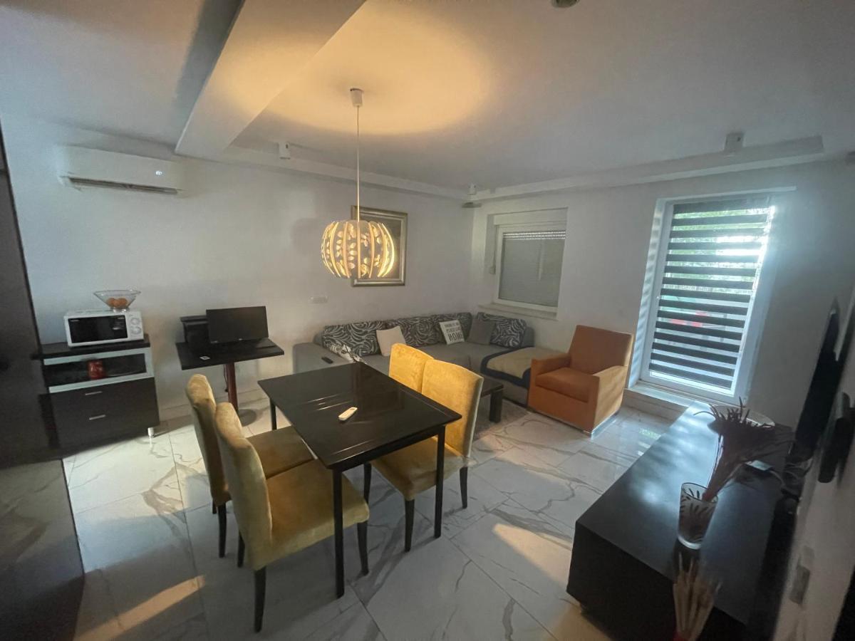 M House Bed & Breakfast Dubrovnik Exterior photo